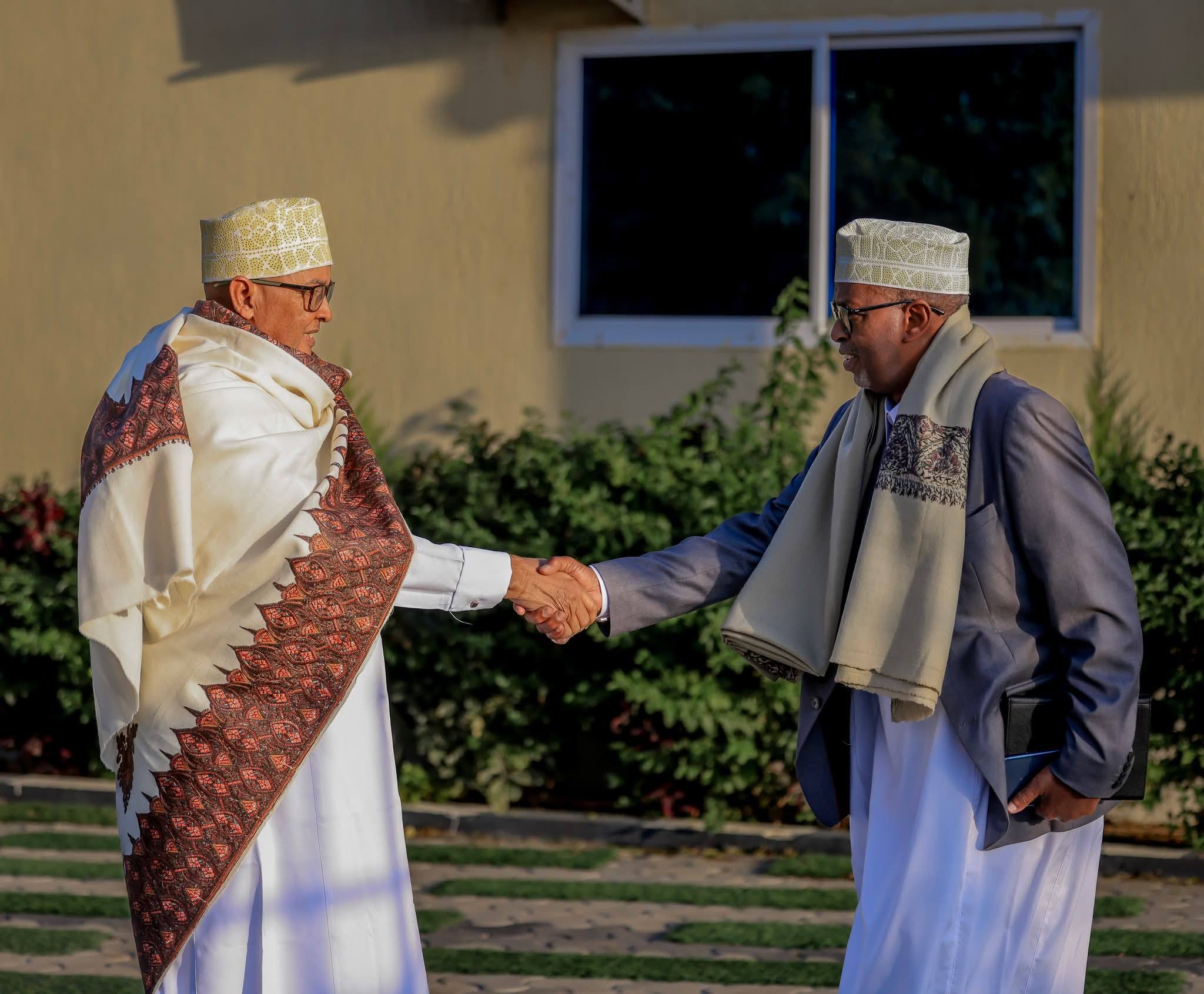 𝐌𝐚𝐝𝐚𝐱𝐰𝐞𝐲𝐧𝐚𝐡𝐚 𝐉𝐚𝐦𝐡𝐮𝐮𝐫𝐢𝐲𝐚𝐝𝐝𝐚 𝐒𝐨𝐦𝐚𝐥𝐢𝐥𝐚𝐧𝐝 𝐨𝐨 𝐤𝐮𝐥𝐚𝐧 𝐀𝐟𝐮𝐫 𝐚𝐡 𝐥𝐚 𝐲𝐞𝐞𝐬𝐡𝐚𝐲 𝐎𝐝𝐚𝐲𝐚𝐚𝐬𝐡𝐚 𝐢𝐲𝐨 𝐌𝐚𝐝𝐚𝐱-𝐝𝐡𝐚𝐪𝐚𝐦𝐞𝐞𝐝𝐤𝐚 𝐆𝐨𝐛𝐨𝐥𝐤𝐚 𝐀𝐰𝐝𝐚𝐥